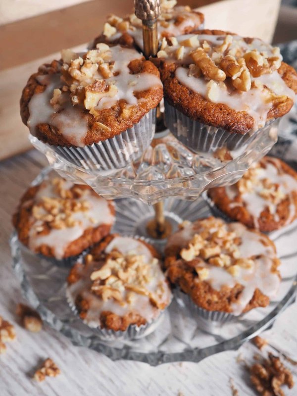 What's the Best Kind of Built-In Storage for a Home Library to Maximize Space?